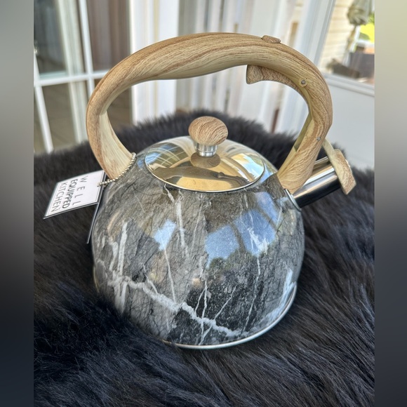 Well Equipped Tea Kettle NWT grey marble design stainless steel - Picture 1 of 8